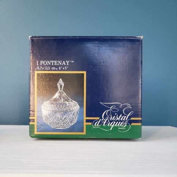 Crystal d'Arques French covered bomboniere in original box - Picture 4 of 10